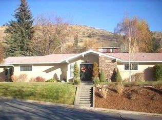 1811 Calhoun St, Klamath Falls, OR 97601