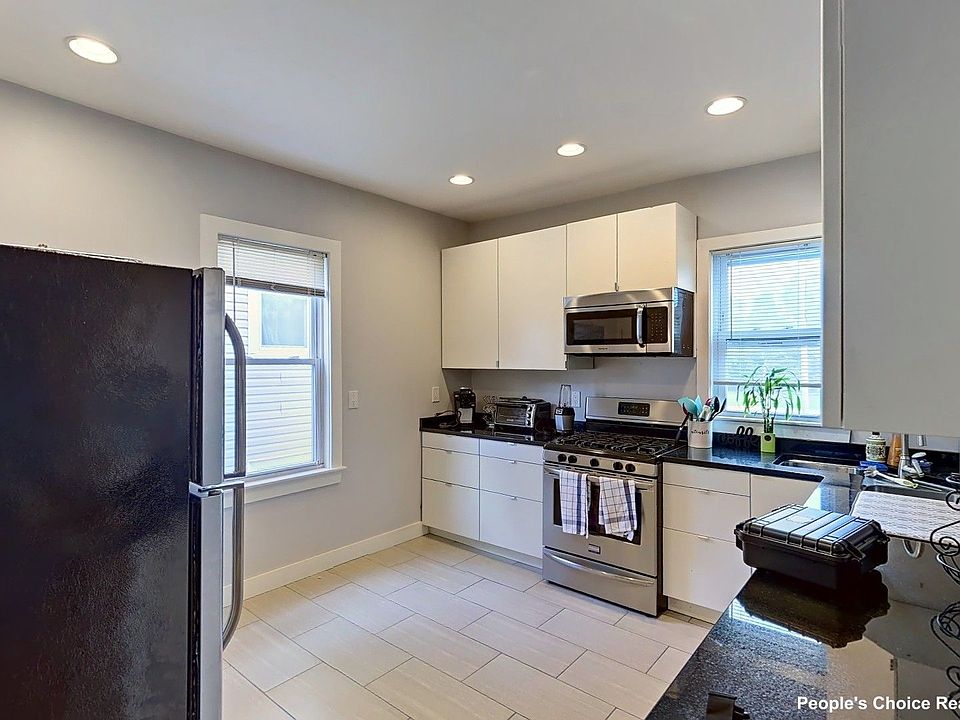 1st image of 275 Cypress St