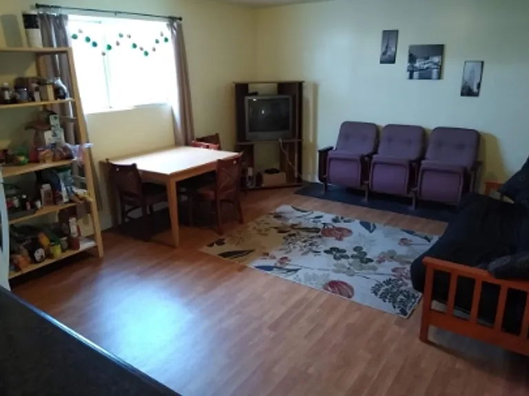 55 N College Way — Photo 16
