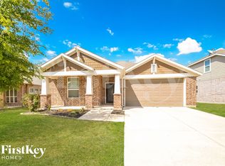 1525 Zebra Finch Dr, Little Elm, TX 75068