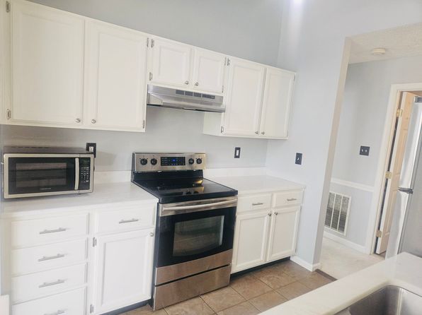 5650 Wade Ct APT L