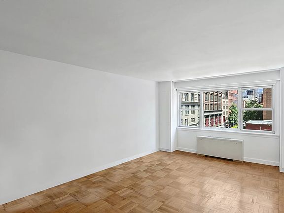 3rd image of 101 W 12th St APT 6J