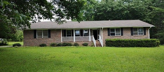 1st image of 1112 Harbins Rd