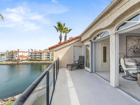 1758 Emerald Isle Way, Oxnard, CA 93035