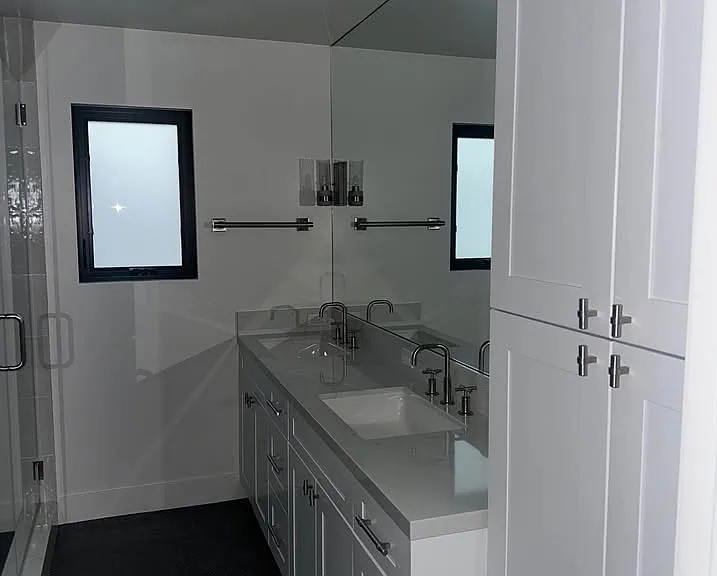 222 Cedar St #B — Photo 8