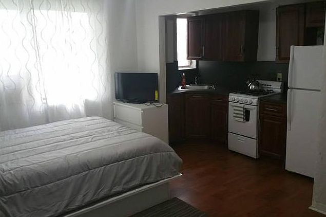 1st image of 734 Jefferson Ave APT 3