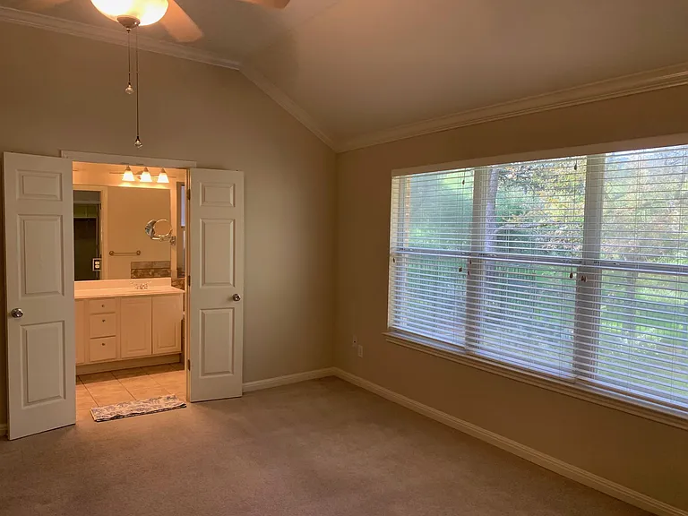 137 Antler Cir — Photo 5