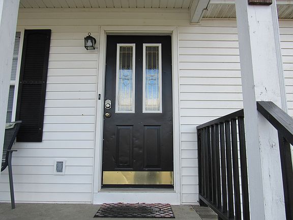 2nd image of 119 E Airport Dr