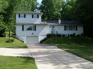 7587 McGill Rd, Harborcreek, PA 16421