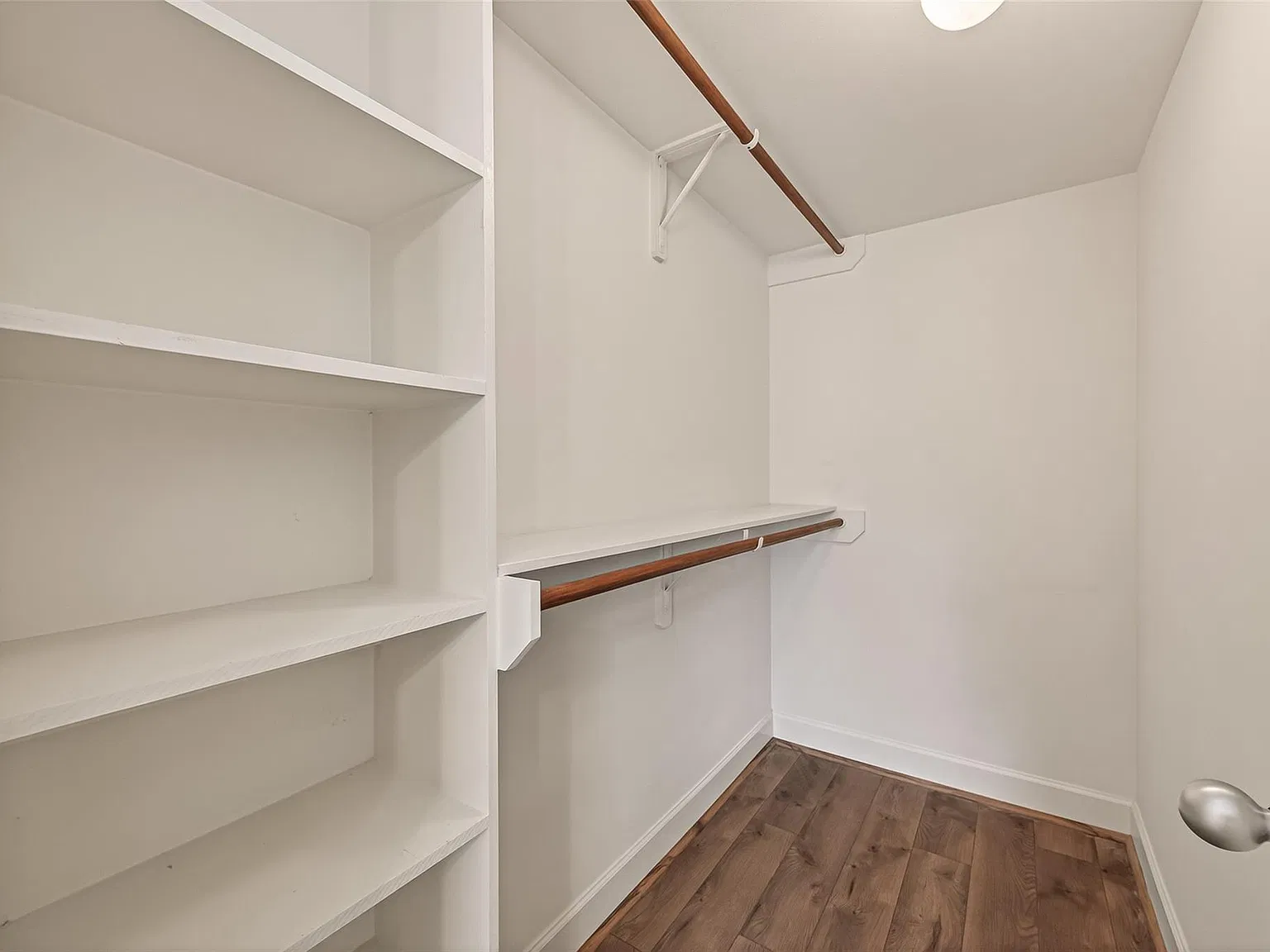 3 bed, 2.5 bath, 1791 sqft, $2,100 — Photo 4