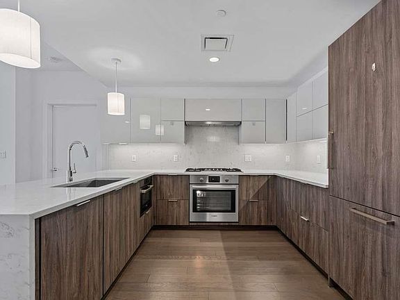 2nd image of 9 Avenue At Port Imperial Unit 824