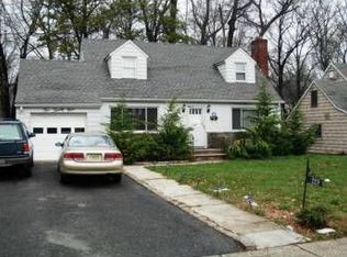 229 E 5th Ave, Roselle, NJ