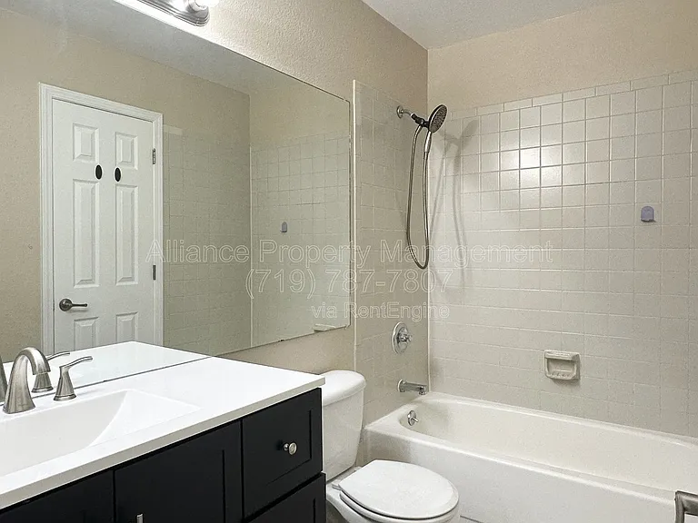 2486 Astrozon Cir — Photo 15
