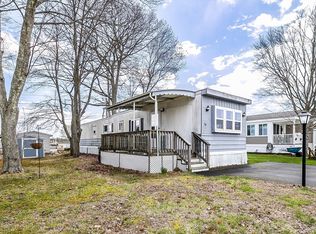 58 Bally Dr, Raynham, MA 02767