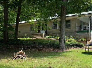 121 Day Ln NW, Depauw, IN 47115