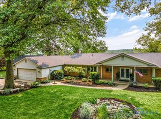 6239 Fallen Timbers Ln, Maumee, OH 43537