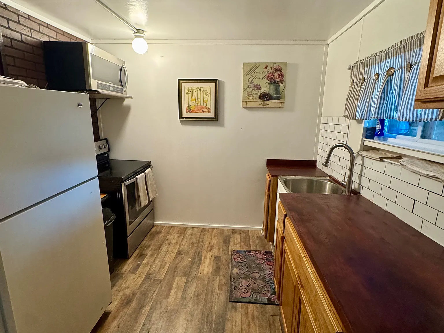 2 bed, 1920 sqft, $1,700 — Photo 4