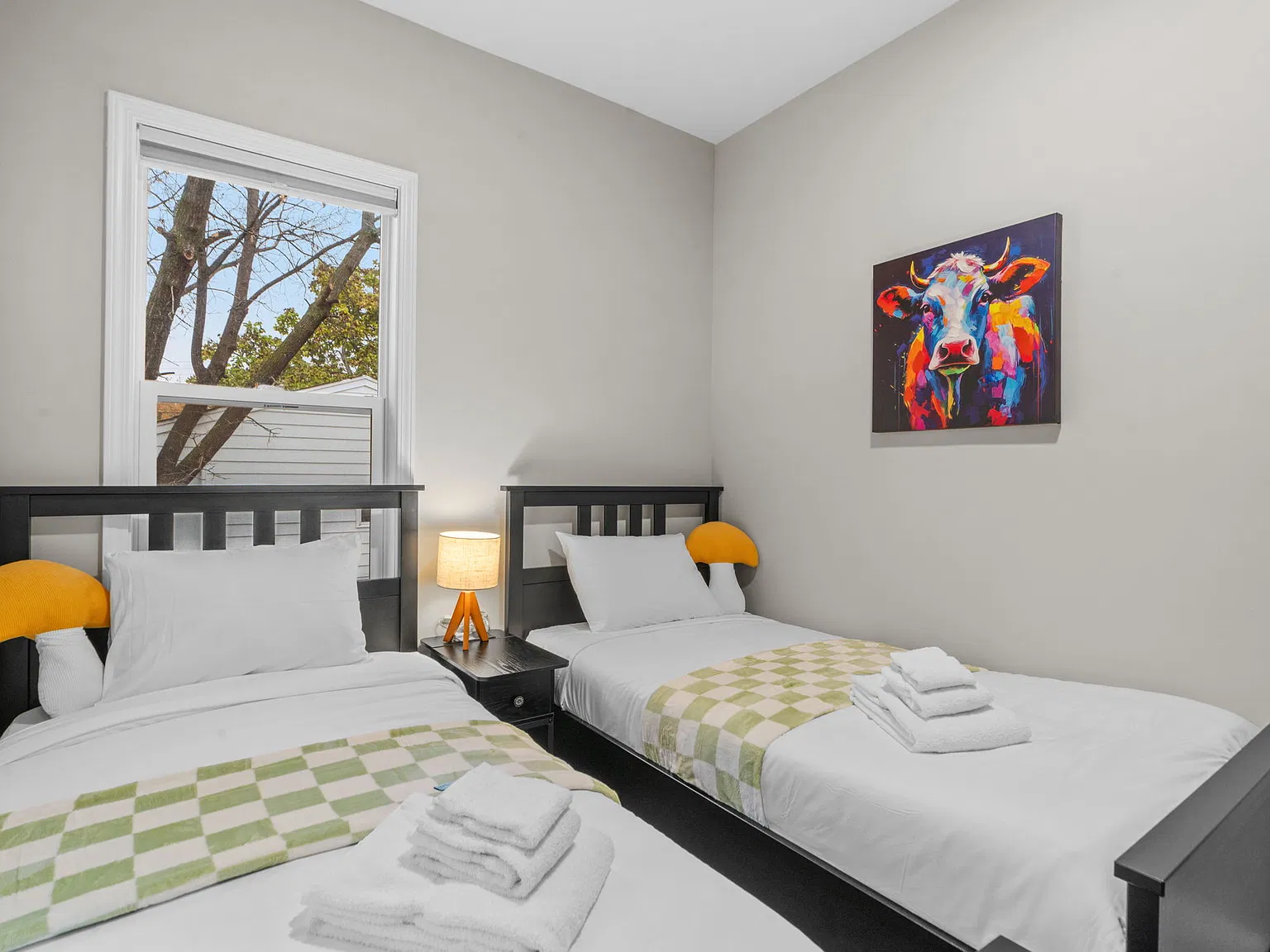 3 bed, 2046 sqft, $3,600 — Photo 4