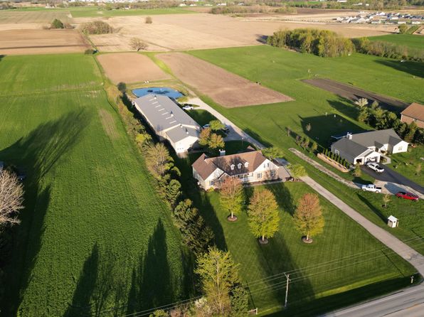 17N975 Harmony Rd, Hampshire, IL 60140