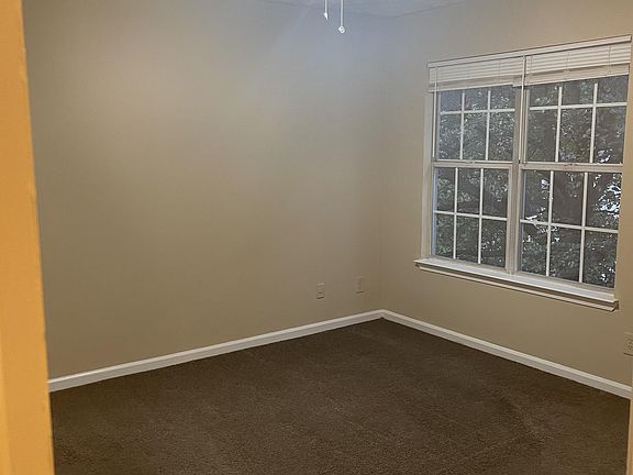 3rd image of 1066 Rock Creek Ln #1