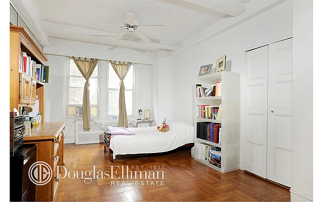 Sold by Douglas Elliman | media 2