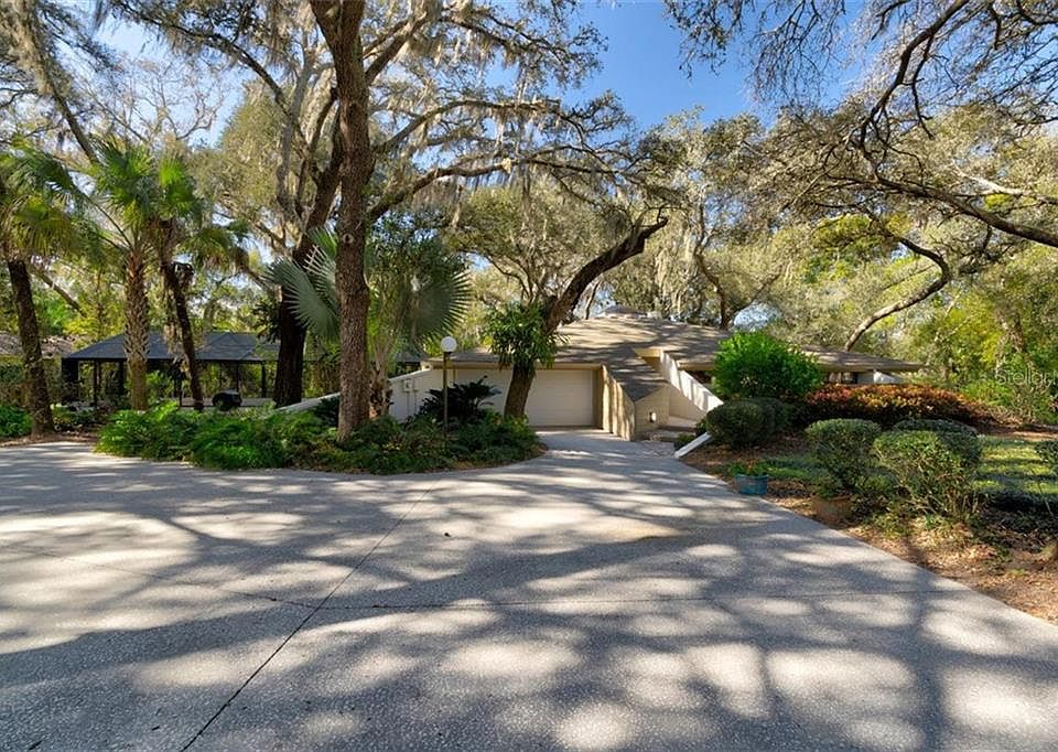 1st image of 18406 Timberlan Dr