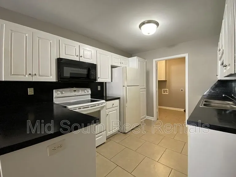 312 Clint Rd #A — Photo 6