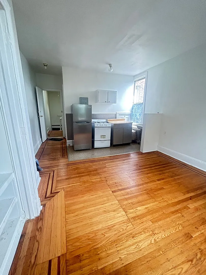 1808 W Tioga St. — Photo 3