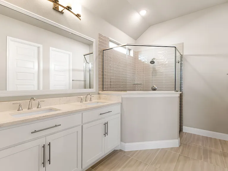 2560 Horsetail Rd — Photo 23