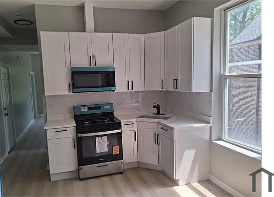 1442 S Springfield Ave #2 — Photo 4
