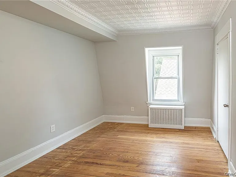 174 Parkview Ave #3 — Photo 9