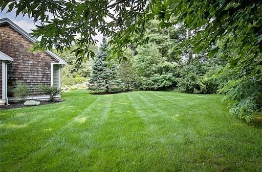 4th image of 21 Shandel Dr