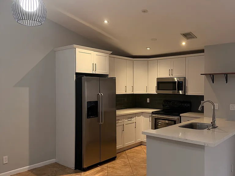 3076 S Oakland Forest Dr #503 — Photo 12