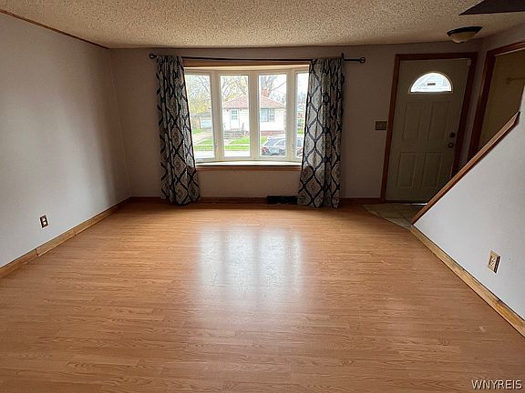 3rd image of 42 Garvey Ave