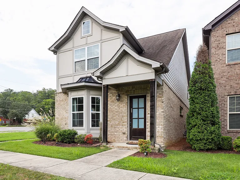 200 Cedar Place Row — Photo 14