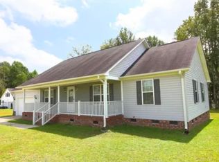 76 Lexus Dr, Lumberton, NC 28360
