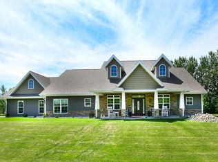 402 Cole Creek Way NE, Thompson, ND 58278
