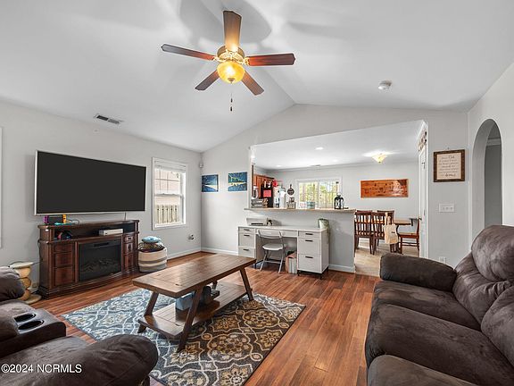 5th image of 119 Oyster Landing Drive