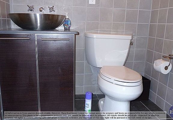 5th image of 215 E 81st St APT 7A