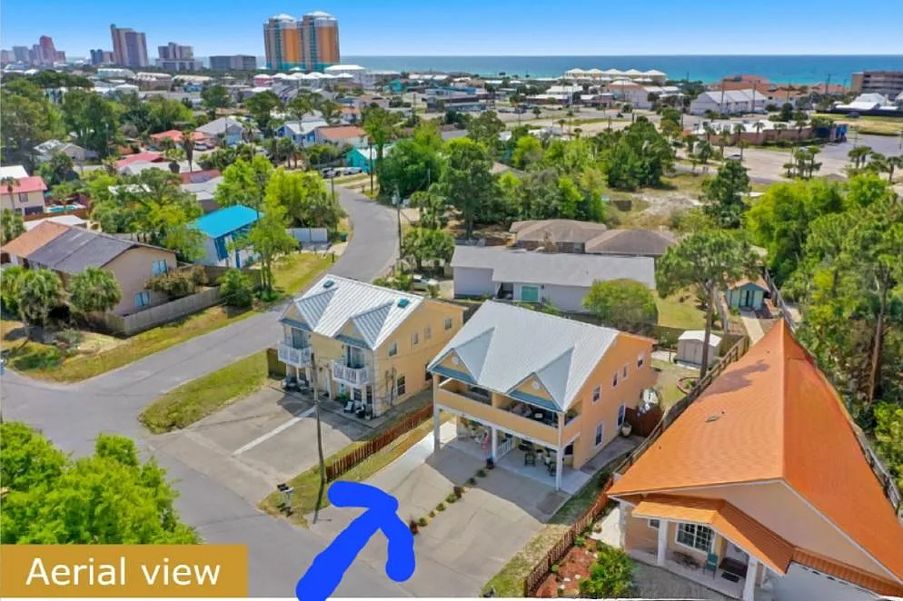 2 bed, 2.5 bath, 988 sqft, $2,200 — Photo 3