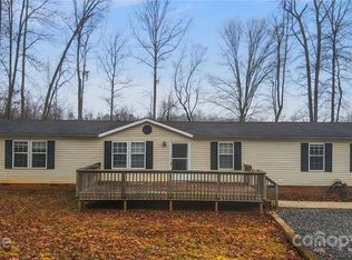231 Hickory Nut Dr, Statesville, NC 28677