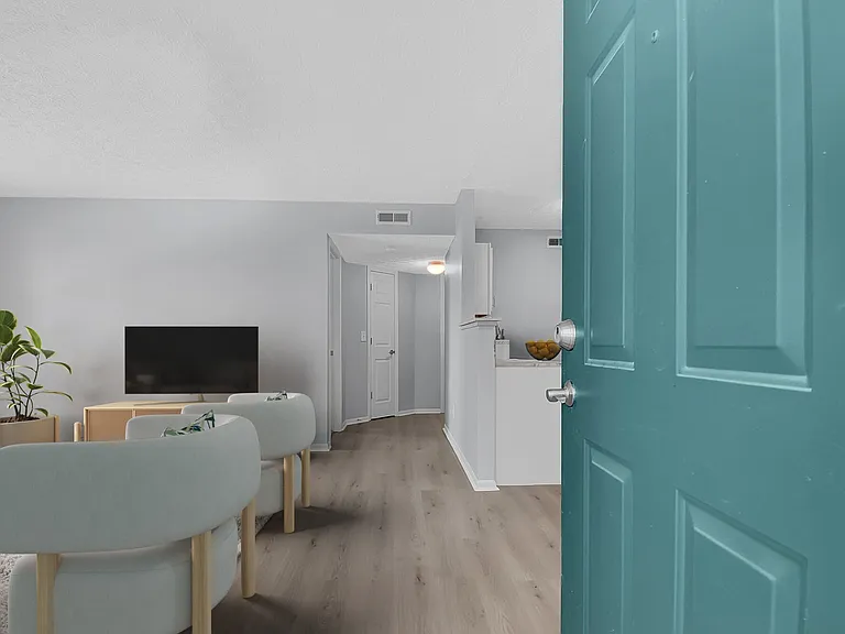 Fountain Place Apartments — Photo 2