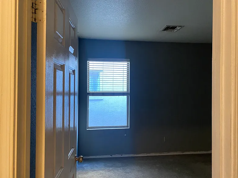 2766 S Southwind Dr — Photo 6