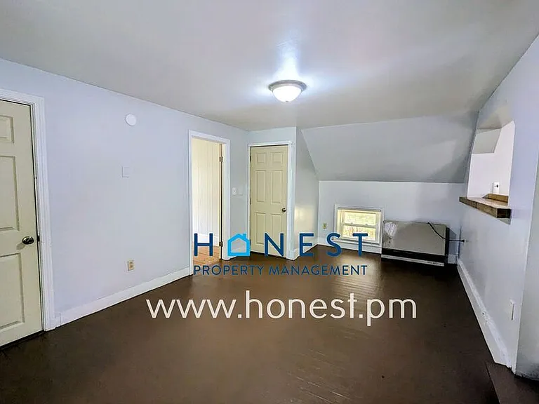 36 Prospect St #2 — Photo 5