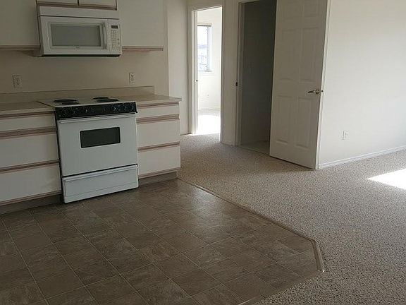 3rd image of 1400 SE Fancy Free Dr APT 105
