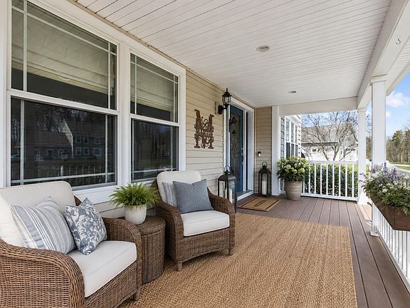 2nd image of 38 Richards Way