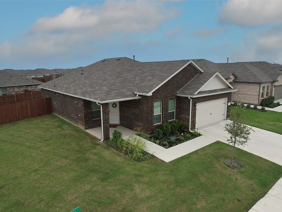 1st image of 5201 Petal Meadows Dr