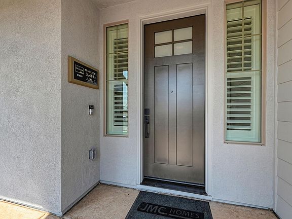 5th image of 2017 Arbor Ridge Dr