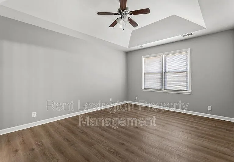 4589 Fieldmoor Dr — Photo 21