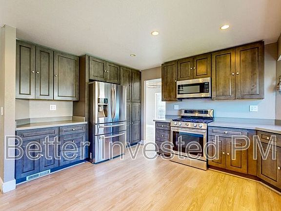2nd image of 835 Natalie Dr
